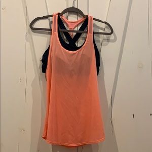 Athleta tank top with built in bra